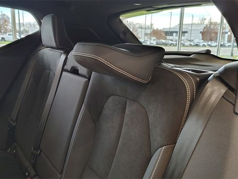 New 2026 Volvo XC40 B5 Ultra w/ Protection Package Premier image 22