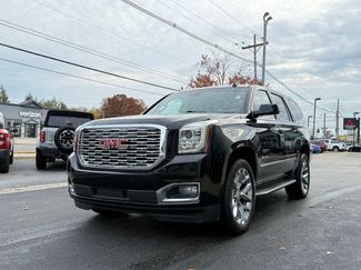 Used 2018 GMC Yukon Denali video 2