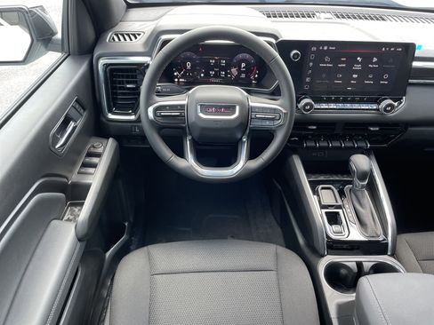 New 2025 GMC Canyon Elevation w/ Convenience Package image 16