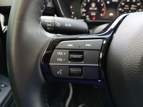 Used 2026 Honda CR-V EX-L image 11