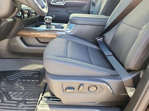 New 2026 Chevrolet Silverado 1500 LT image 8