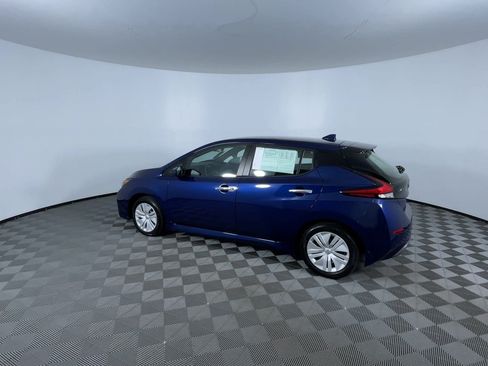 Certified 2025 Nissan Leaf S FWD image 6