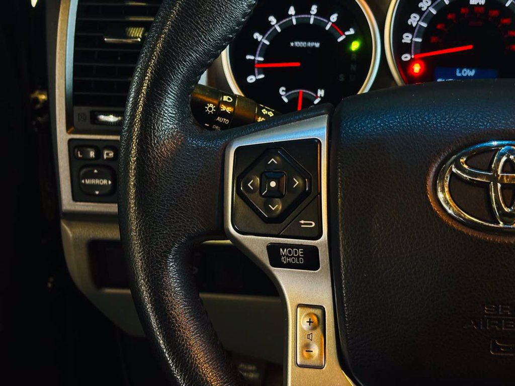 Used 2015 Toyota Sequoia Limited AWD/4WD image 52