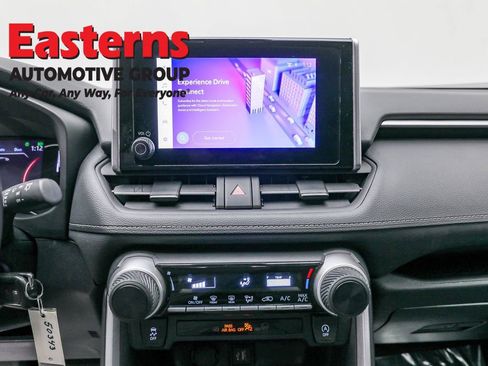 Used 2024 Toyota RAV4 LE image 12