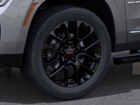 New 2026 GMC Yukon XL Denali image 9