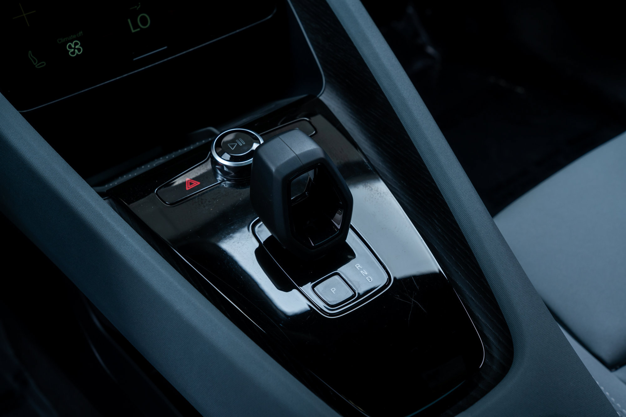 Used 2024 Polestar Polestar 2 AWD/4WD image 12