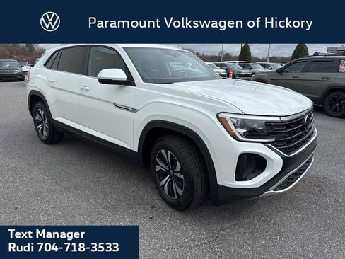 New 2026 Volkswagen Atlas Cross Sport SE AWD/4WD image 4