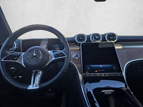 Certified 2025 Mercedes-Benz GLC 300 image 19
