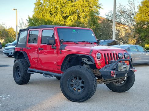 Used 2012 Jeep Wrangler Unlimited Sport image 31