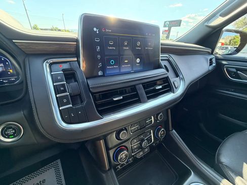 Used 2023 Chevrolet Tahoe High Country AWD/4WD image 18