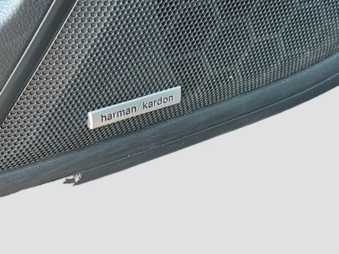 Certified 2025 Subaru Outback Limited w/ Tech Package 3 image 19