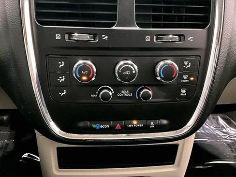 Used 2017 Dodge Grand Caravan SE w/ Power Window Group image 16