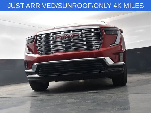 Used 2026 GMC Acadia Denali w/ Super Cruise Package image 10