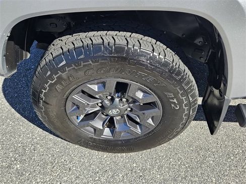 Used 2023 Toyota Tacoma SR5 image 18