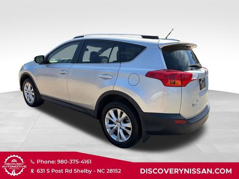 Used 2015 Toyota RAV4 Limited AWD/4WD image 8
