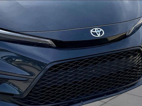 Used 2023 Toyota Corolla SE FWD image 29