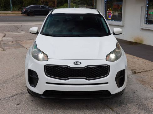Used 2018 Kia Sportage LX FWD image 10