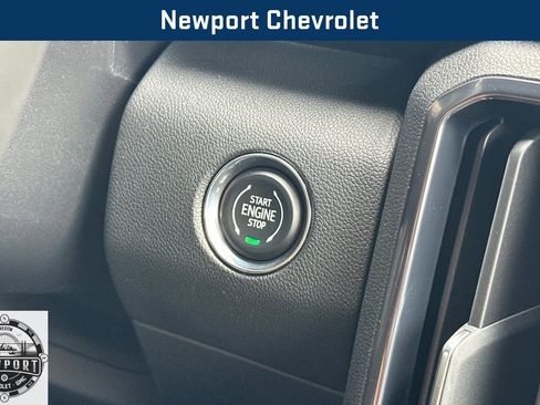 New 2025 GMC Acadia AT4 w/ Super Cruise Package image 25