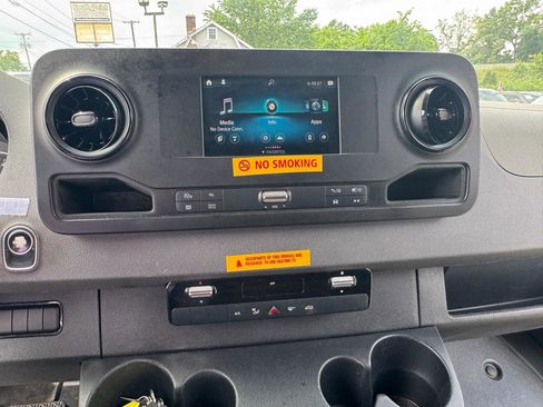 Used 2021 Mercedes-Benz Sprinter 2500 w/ Acoustic Package image 25