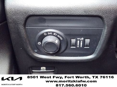 Used 2023 Jeep Grand Cherokee Altitude AWD/4WD image 21
