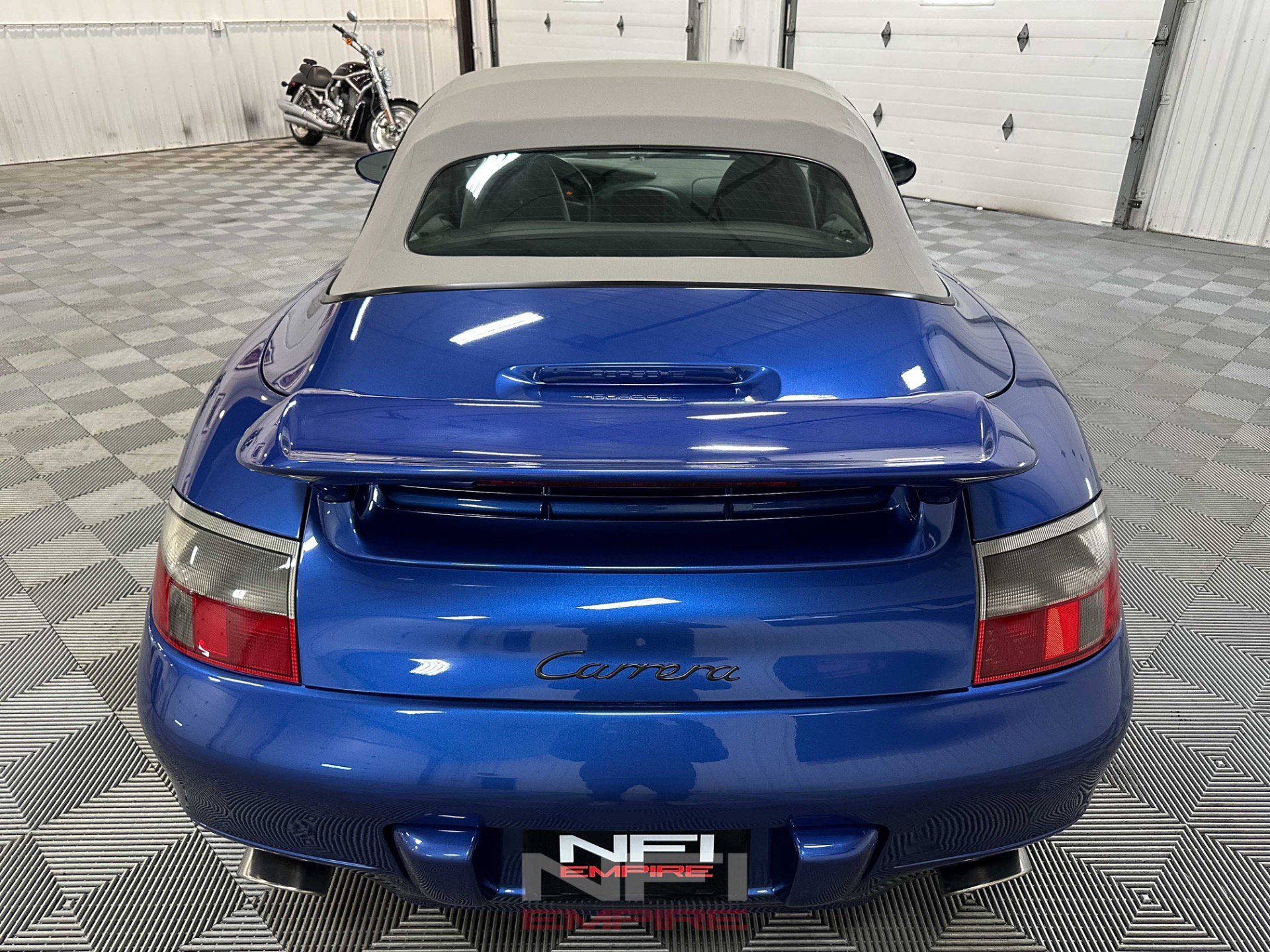 Used 2002 Porsche 911 Cabriolet image 17
