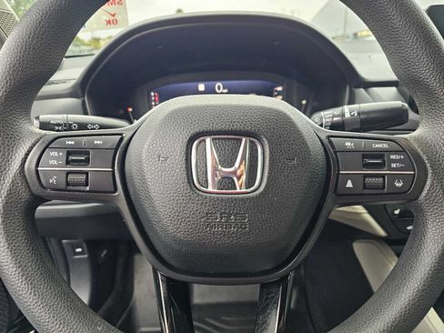 Used 2023 Honda Accord EX image 22