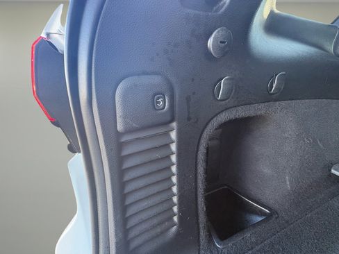 Used 2015 Jeep Grand Cherokee Altitude image 33