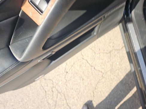 Used 2014 Nissan Murano LE w/ Platinum Edition Package image 12