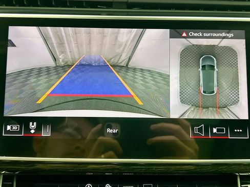 Certified 2025 Audi Q8 Premium Plus w/ Premium Plus Package image 15