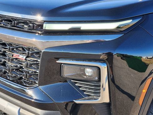Used 2024 Chevrolet Traverse Z71 w/ Enhanced Driving Package AWD/4WD image 9