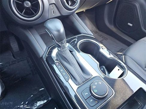 Used 2022 Chevrolet Blazer Premier w/ Enhanced Convenience Package image 35