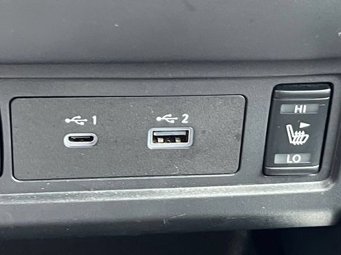 Certified 2024 Nissan Frontier SV AWD/4WD image 6