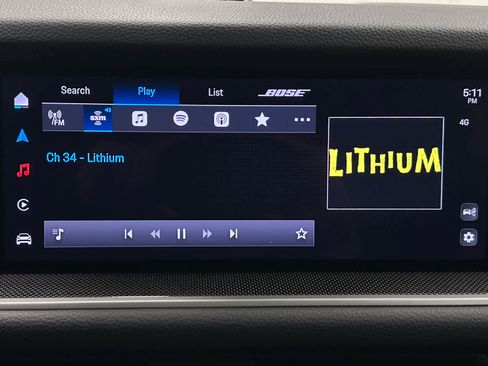 Used 2025 Porsche Cayenne image 32