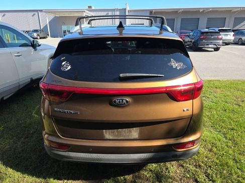 Used 2017 Kia Sportage EX w/ EX Technology Package AWD/4WD image 5
