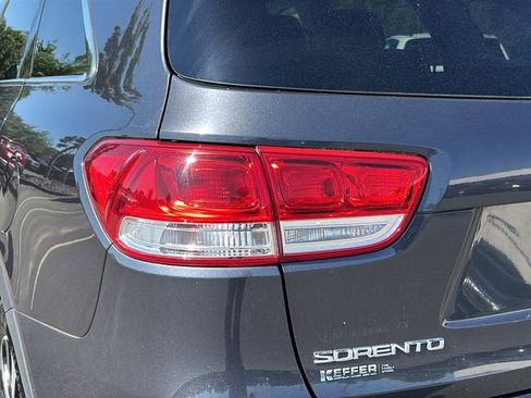 Used 2016 Kia Sorento EX w/ EX Touring Package FWD image 24
