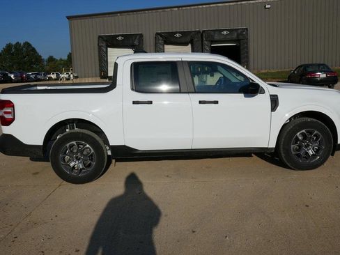 New 2025 Ford Maverick XLT w/ XLT Luxury Package image 3