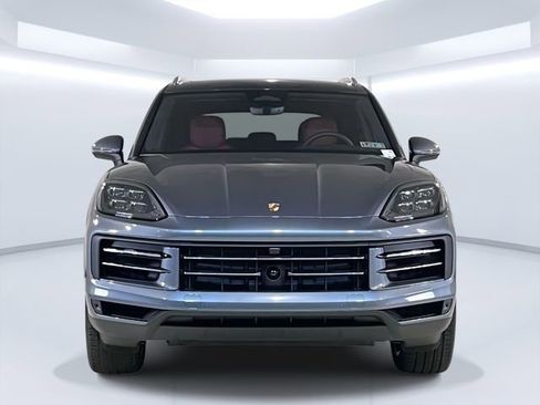 New 2026 Porsche Cayenne image 2