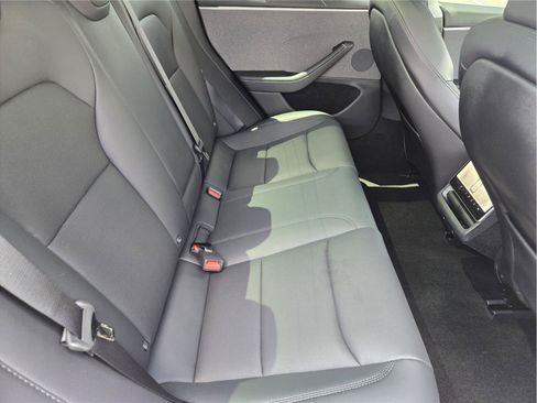 Used 2024 Tesla Model 3 Long Range RWD image 28