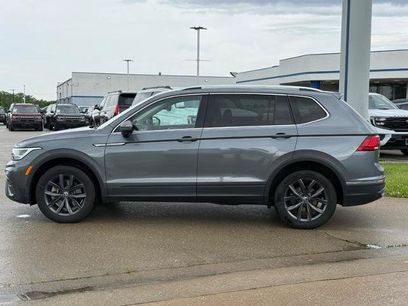 Used 2024 Volkswagen Tiguan SE