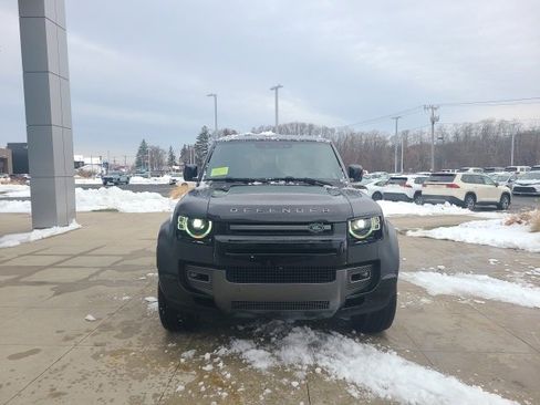 Used 2023 Land Rover Defender 110 Carpathian Edition image 2