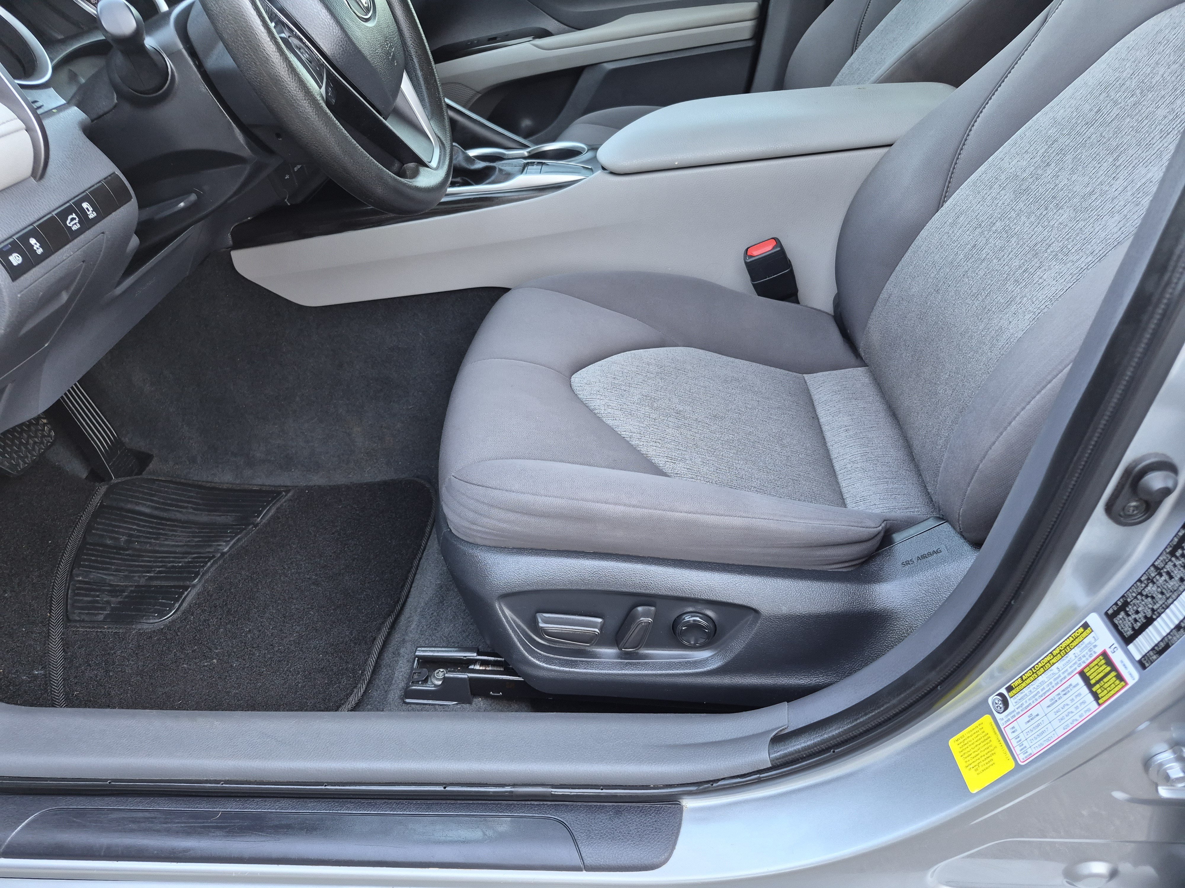 Used 2024 Toyota Camry LE FWD image 13