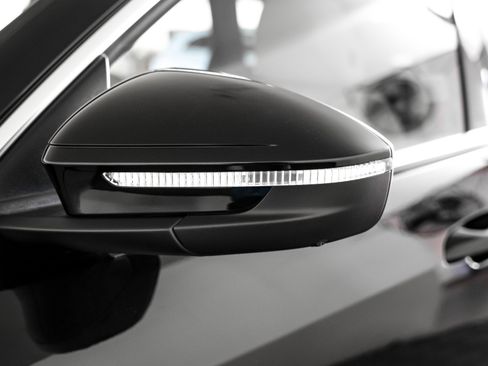 New 2025 Audi Q5 Premium Plus image 24