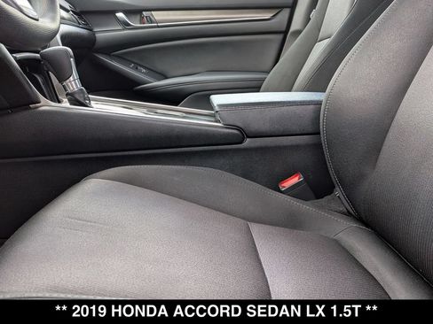 Used 2019 Honda Accord LX image 17