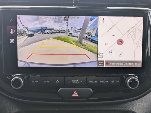 Used 2023 Kia Soul EX FWD image 19