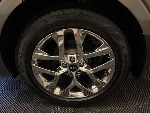 Used 2019 Kia Sorento SX AWD/4WD image 27