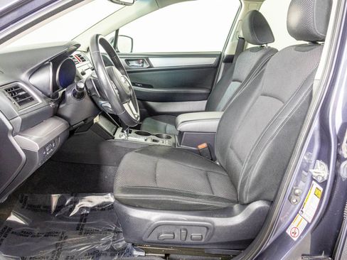 Used 2017 Subaru Outback 2.5i Premium image 25