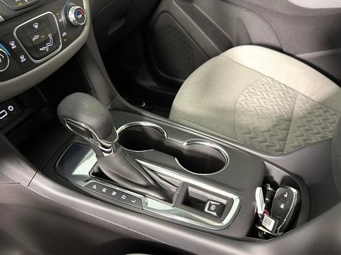 Certified 2024 Chevrolet Equinox LS w/ LS Convenience Package FWD image 23