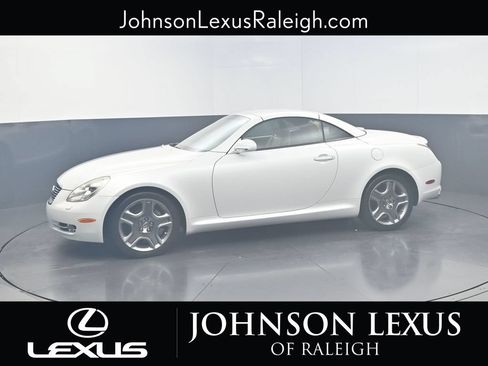 Used 2008 Lexus SC 430 Convertible w/ Preferred Accessory Pkg RWD image 2