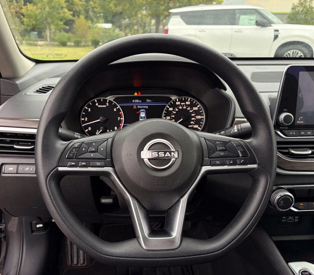 Certified 2024 Nissan Altima 2.5 SV FWD image 15