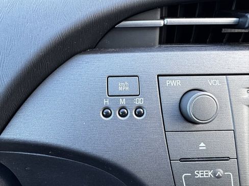 Used 2012 Toyota Prius Two image 10